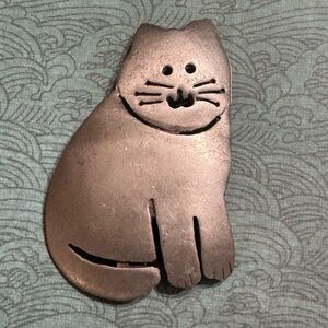 VINTAGE ULTRA CRAFT BIG CAT BROOCH